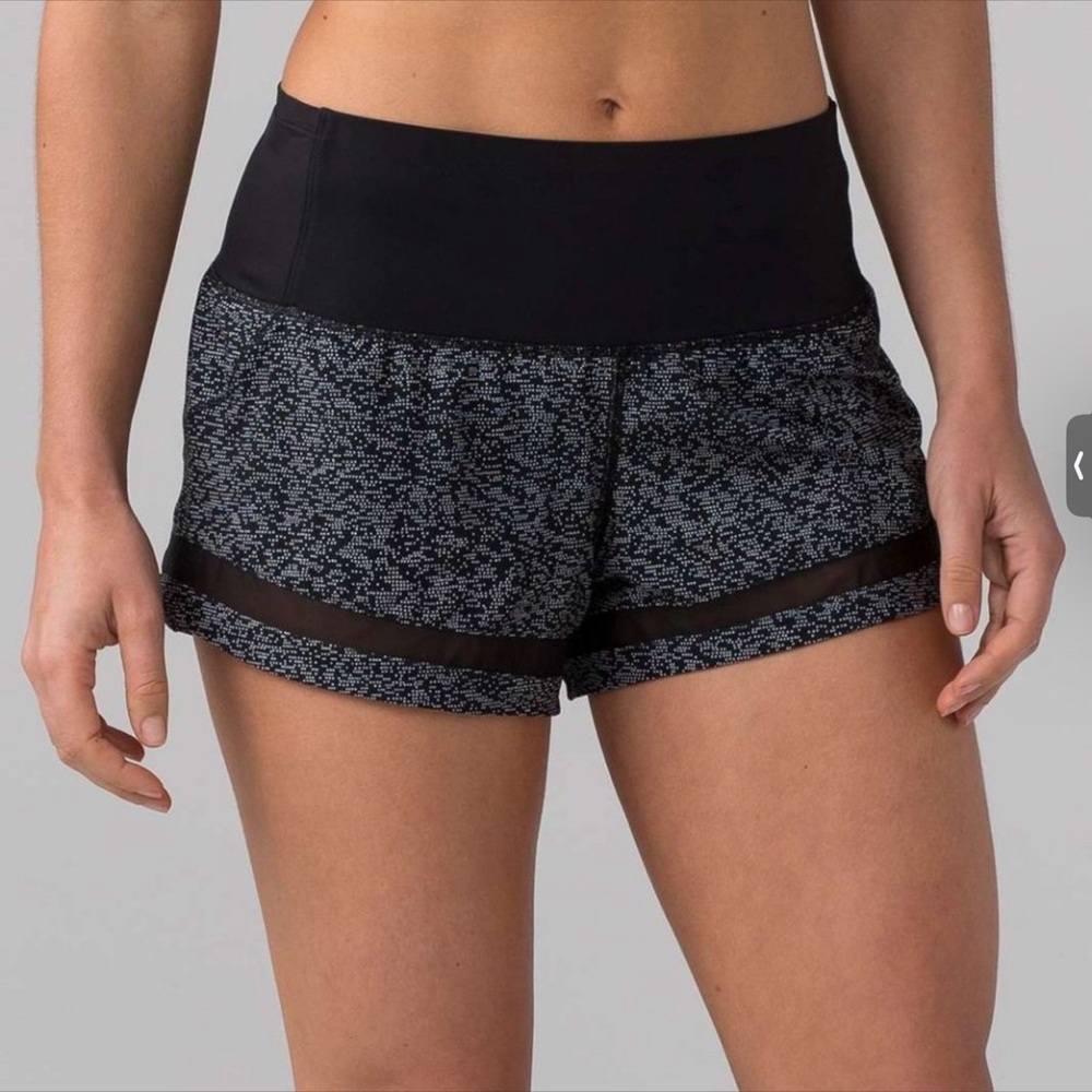 Lululemon pace perfect shorts 6